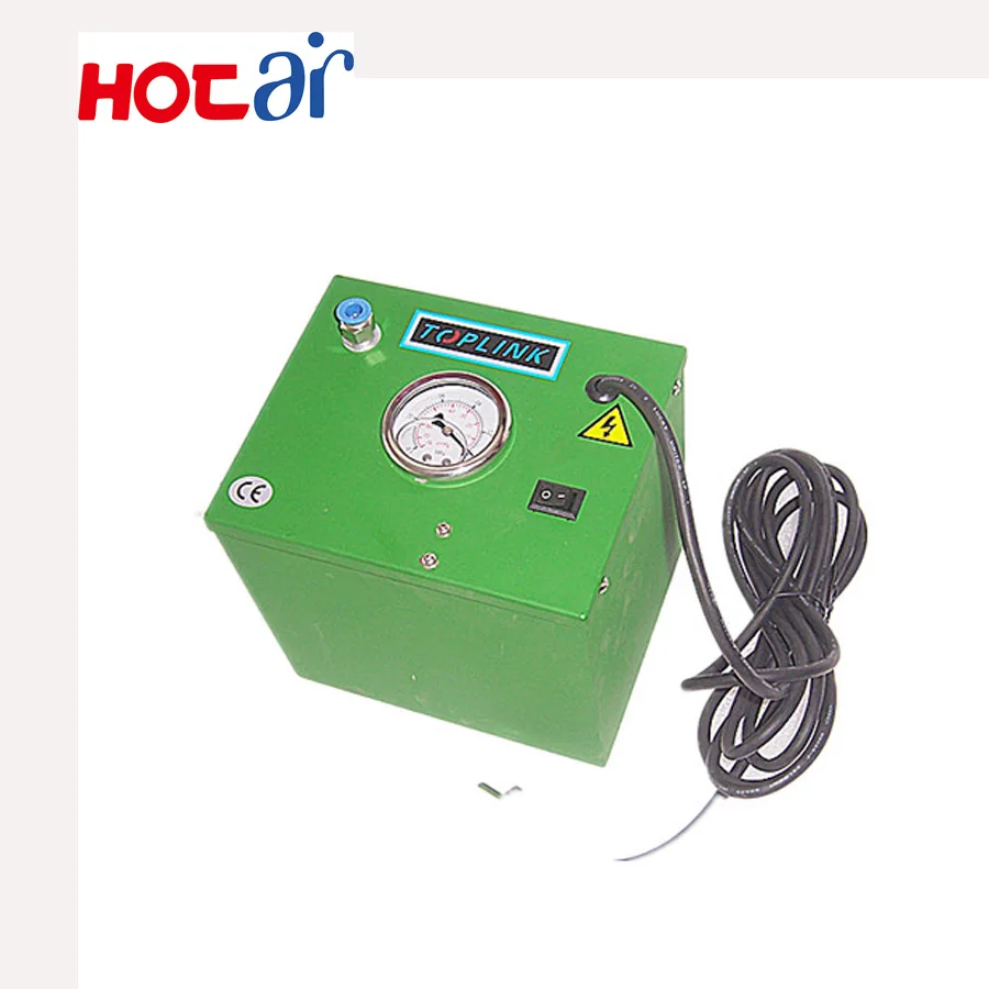 

Vacuum leak detector to check the strength of geomembrane welds