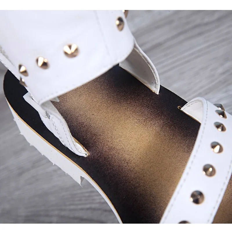 2018 в римском стиле Модные Мужская обувь Летние кожаные босоножки Обувь Панк мужской гладиаторы Sandalias Sapato Masculino Zip Заклепки, US16