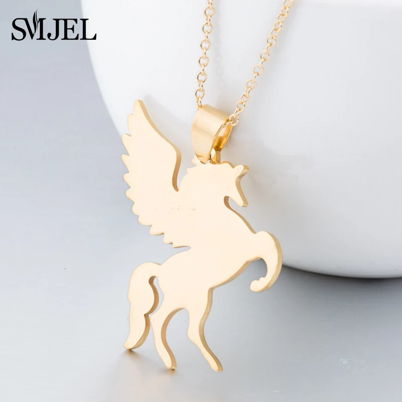 

SMJEL Cute Unicorn Necklaces Women Funny 3D Animal Horse Pendants Necklace Simple Temperament Clavicle Chain bijoux
