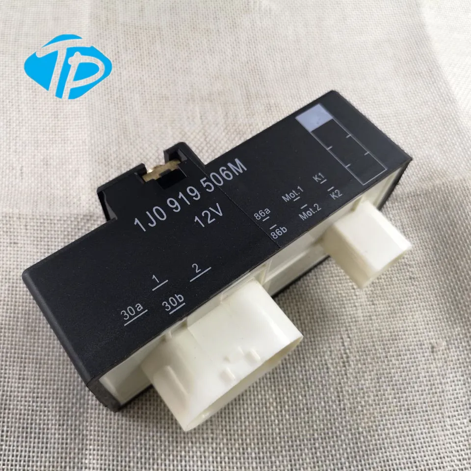 

COOLING HEATER FAN RELAY CONTROL UNIT FABIA MK1 MK2 OCTAVIA MK1 1J0919506M / 1J0 919 506M / 1J0 919 506 M