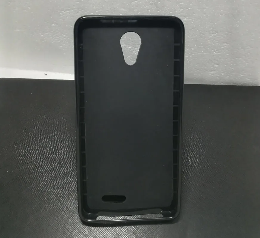 Чехол для мобильного телефона Vertex Impress Saturn из мягкого ТПУ гелевого задней