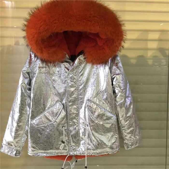 Orange 10 Цвета Щепка кожа зимняя куртка Для женщин PU Куртки утепленная верхняя одежда большой енота Мех животных пальто с капюшоном короткие Стиль Мех животных парка - Цвет: Orange