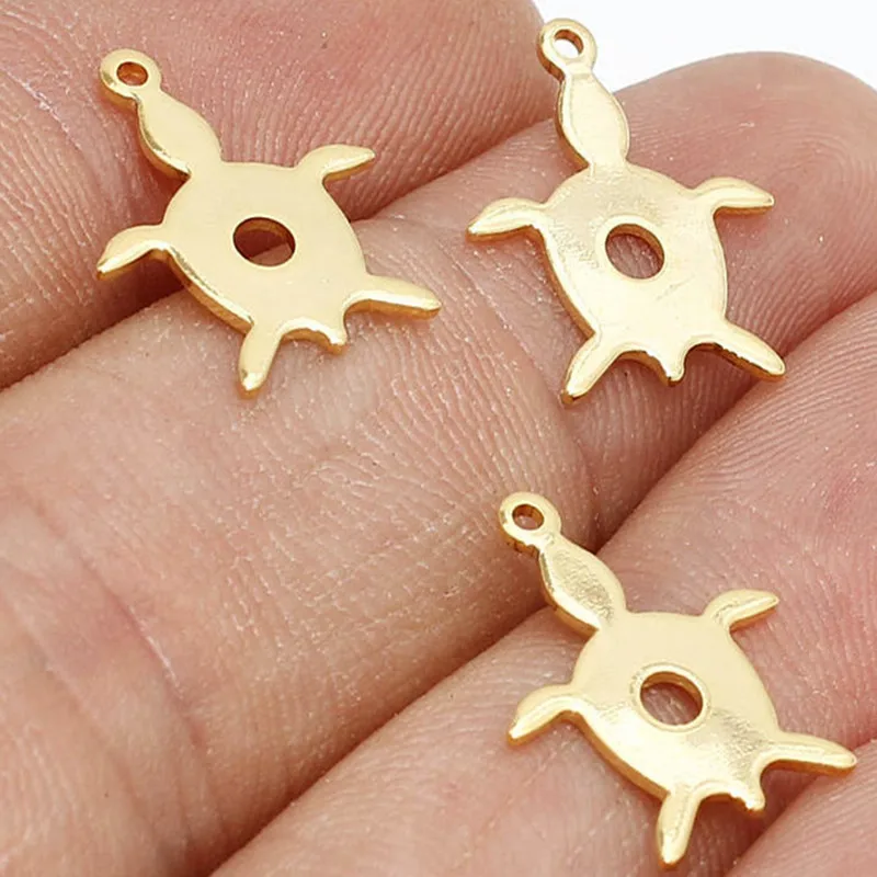 

5Pc. 13x16mm raw brass 24k Shiny Gold Turtle . Charms , Pendant, MTE229