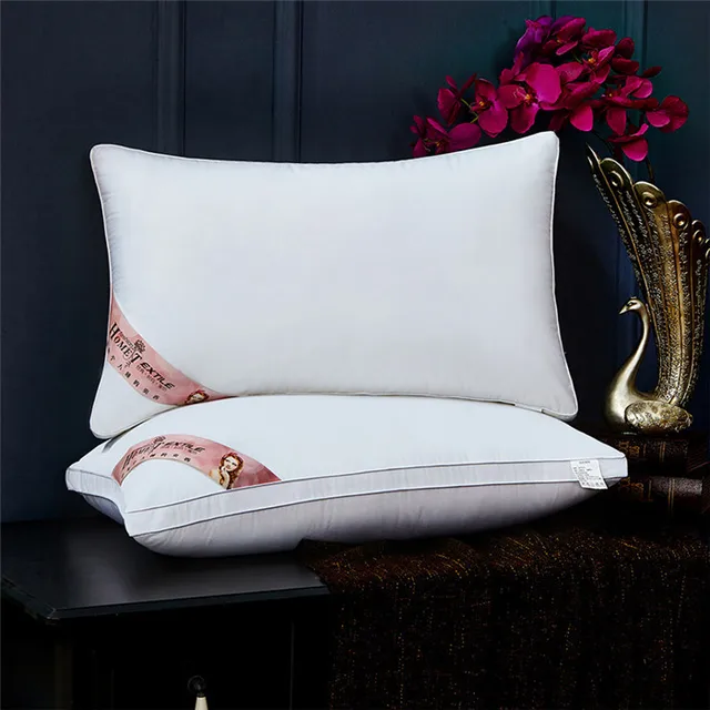 Luxury Hotel Pillow ,size 48x74cm 100 cotton bedding pillow,filling of 100 Microfiber sleeping