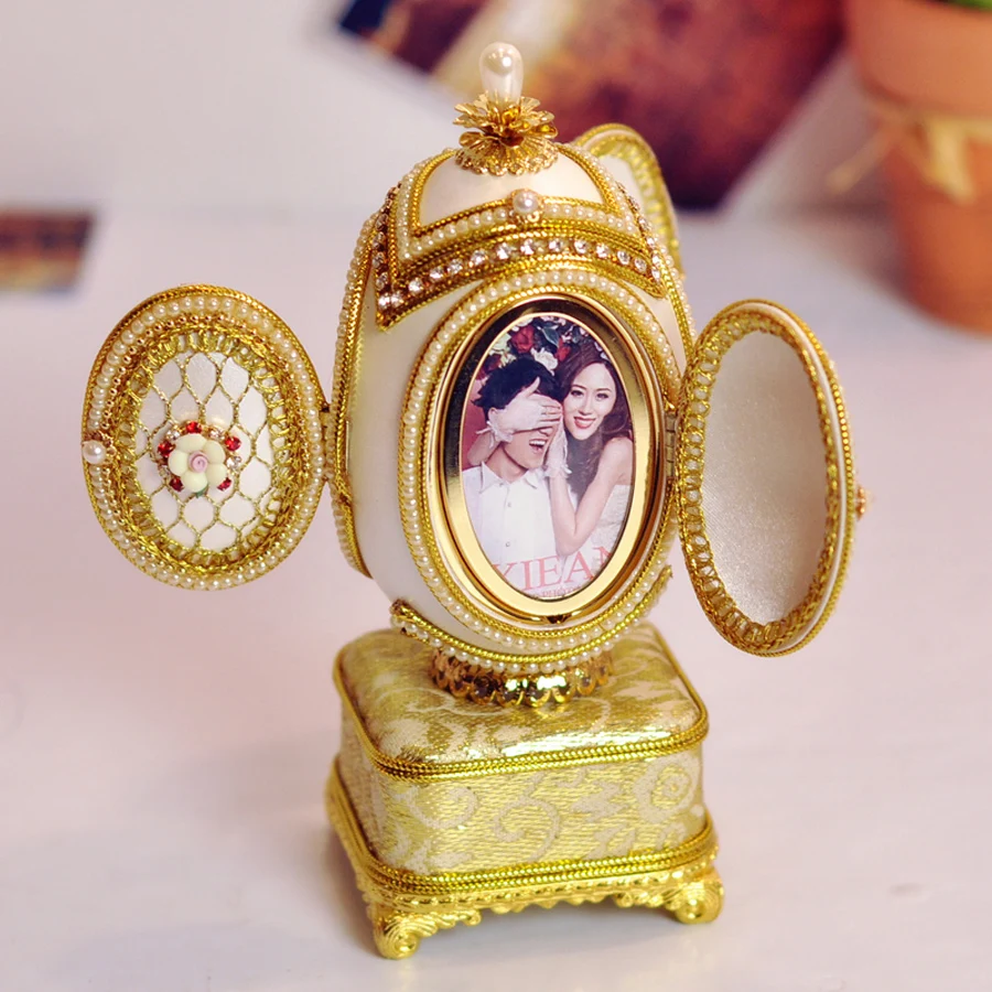 Deluxe Eggshell Carving Mini Music Box Photo Frame Musical Boxes for