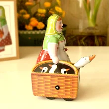 Ретро заводные оловянные игрушки женские классический заводной оловянный женское платье с надписью "Корзина Гуся" коллекция