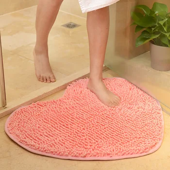 

Hairy heart-shaped anti-skid fluffy carpet decorated red door living room bedroom bedside toilet cushion water soft Modern home