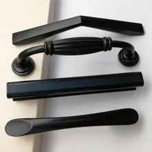 1 piezas de negro gabinete armario manija de la puerta manija del cajón perillas minimalista moderno europeo Znic de aleación de mango pequeño tira