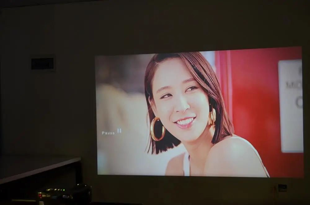 simplebeamer_GP70_mini_led_lcd_micro_projector  image (10)