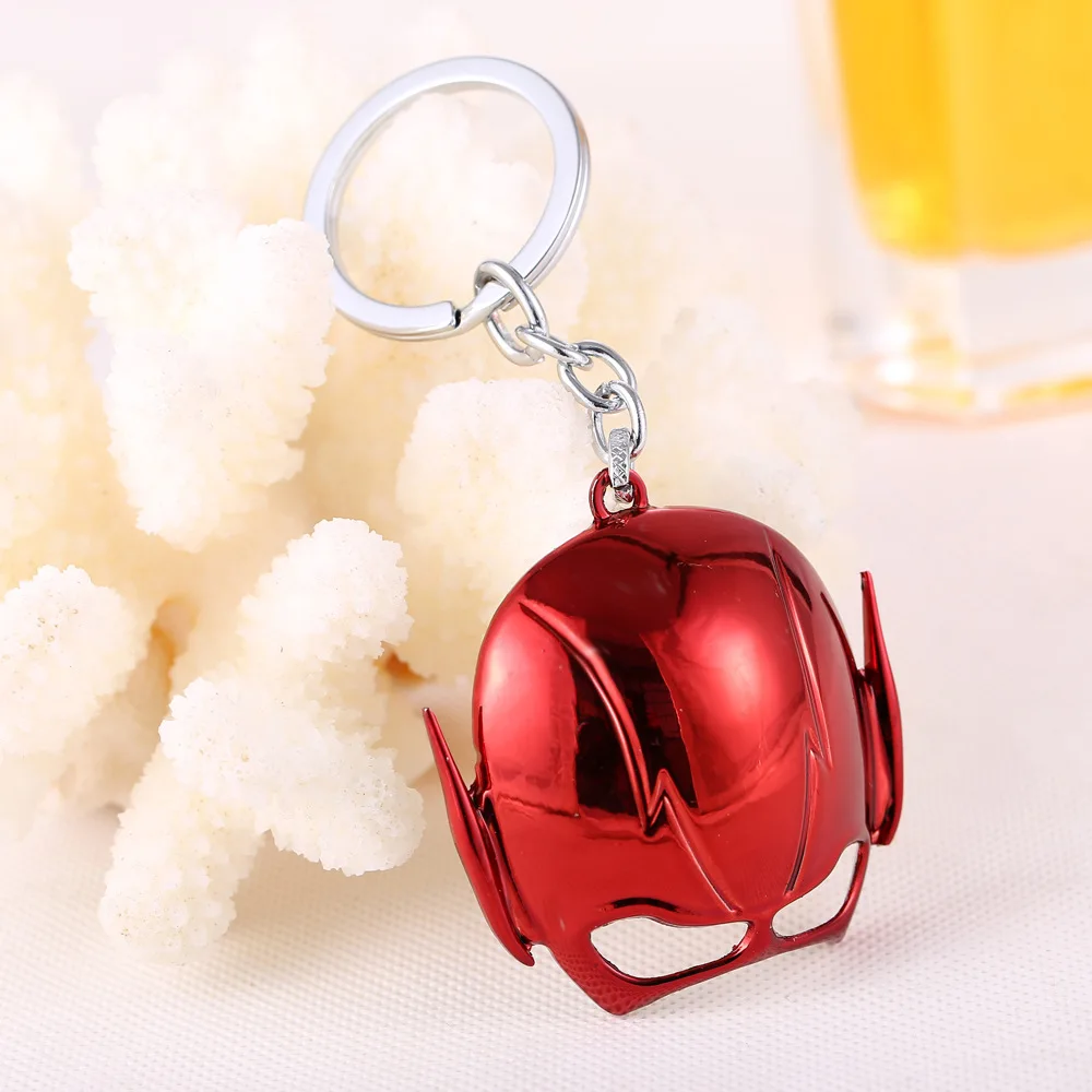 

2019 New Popular dongsheng DC Comic Flash Mask Helmet Keychains Superhero Series Metal Pendant Keyring For Women and Men Fans