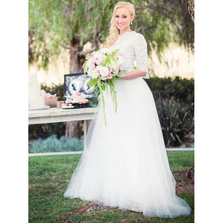 

New Arrival Wedding Dress Lace Top Half Sleeve Wedding Dresses Tulle A Line Floor Length Country Garden Formal Bridal Gowns