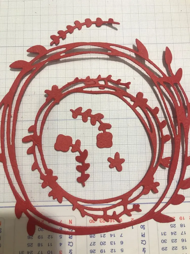 

Adv-one 7PC Wreath Greeting Cards Scrapbook Craft Dies Scrapbooking Die 3D DIY Scrapbooking Card Making Photo Decoration Wreath