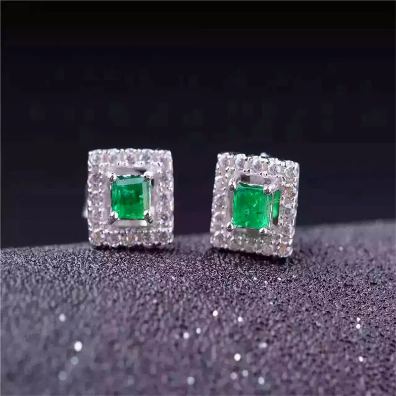 NaturalemeraldstudearringNaturalandrealemerald925sterling