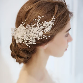 

White Flower Bridal Headpiece Pearl Tiara Wedding Hair Accessories Hair Vine Handmade Hair Jewelry Bridesmaid hair Ornaments