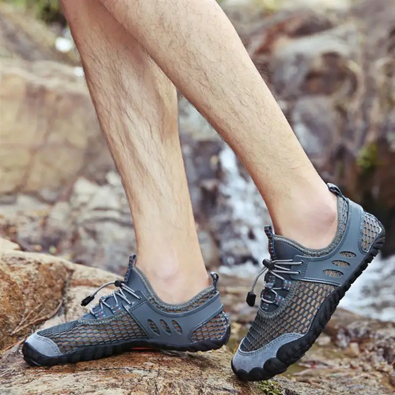 Мужская водонепроницаемая обувь пляжная летняя Уличная обувь аквасоки для серфинга акваобувь кожа носок однотонного цвета легкая морская обувь