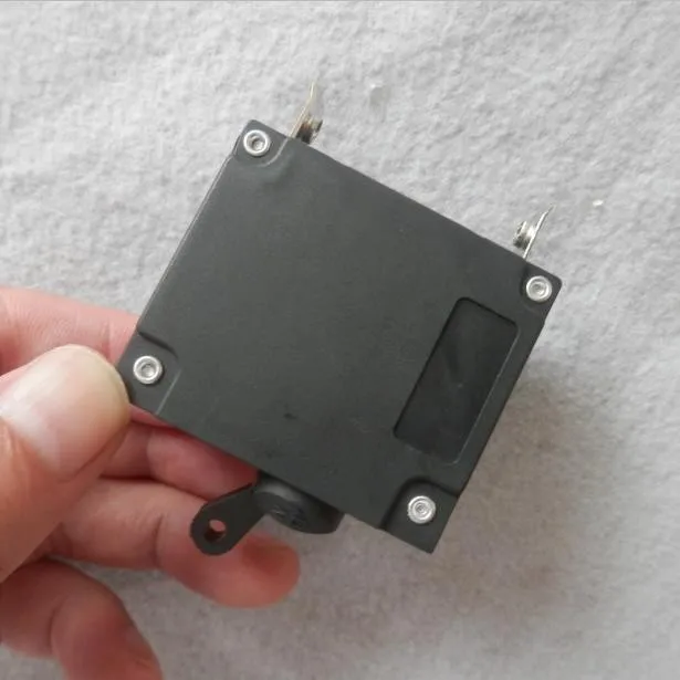 CIRCUIT BREAKER 9.1A 2KW 168F GX160 3