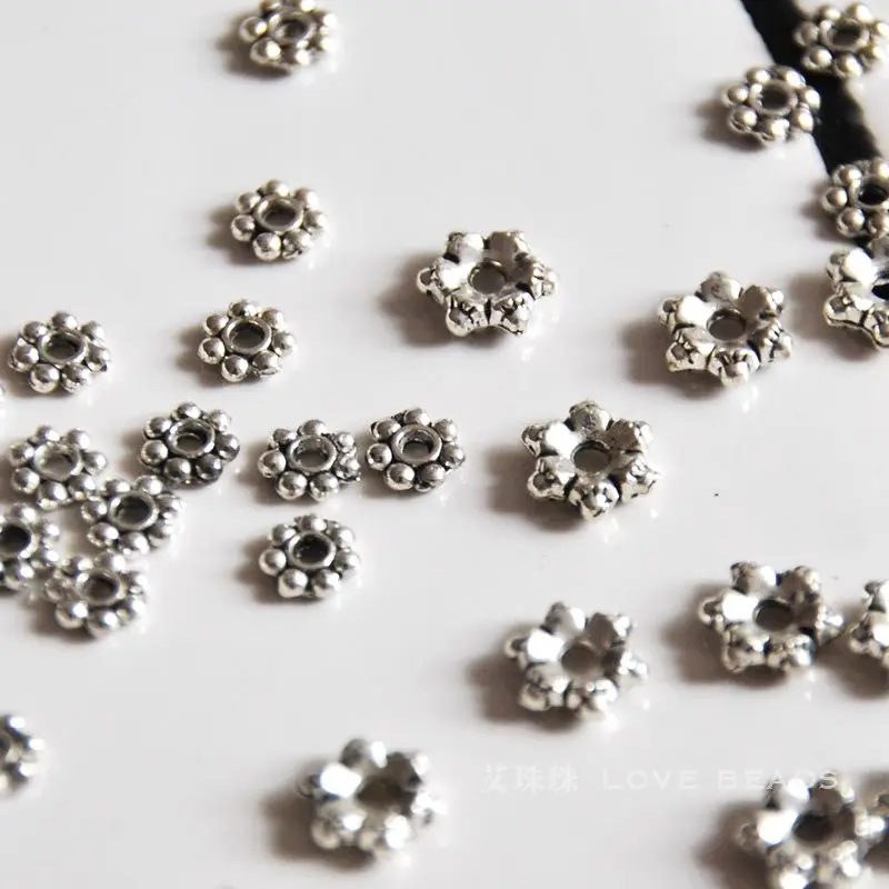 

50 pcs/lot tibetan silver daisy spacer charms diy materials bracelet necklace earrings making jewelry craft findings handmade-