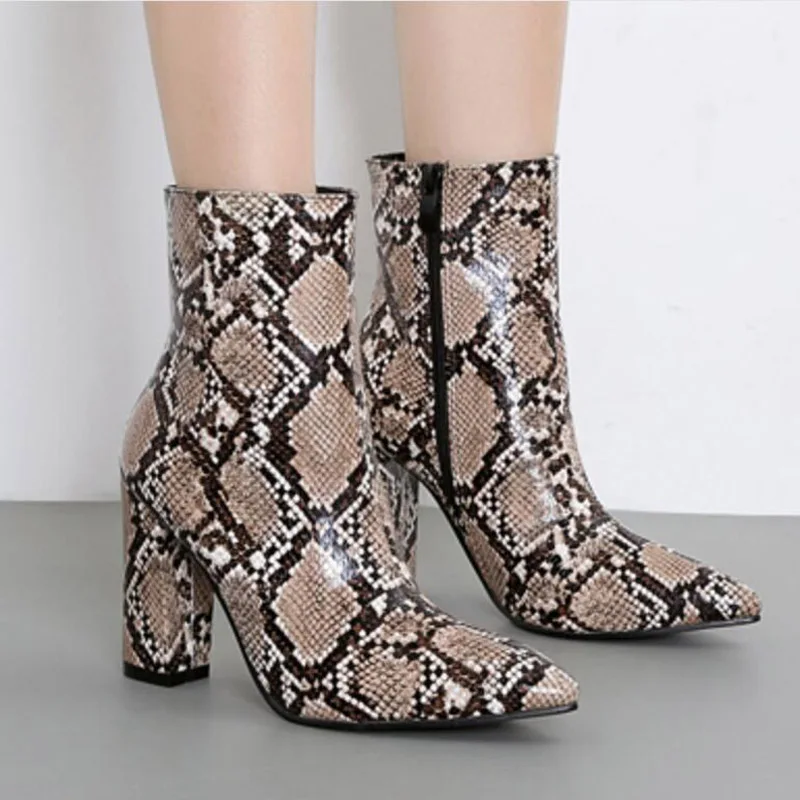 

MONMOIRA Snake Print High Heel Boots Women Sexy Animal Print Ankle Boots for Women Thick Heel Zipper Winter Shoes Women SWE0572