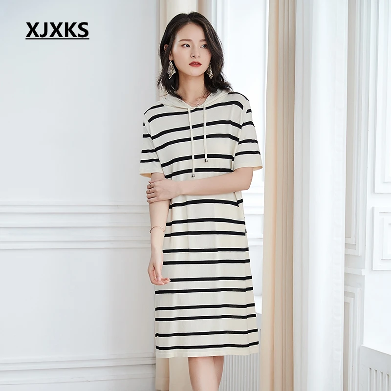 XJXKS летнее платье моддис Полосатое трикотажное платье для молодых женщин тонкое с капюшоном воротник мягкий карман свободные женские повседневные платья - Цвет: Apricot