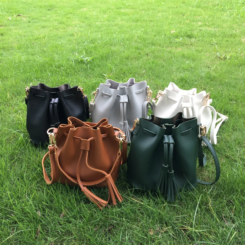 Small PU Bucket Tote Leather Drawstring Shoulder Bucket Tote Crossbody