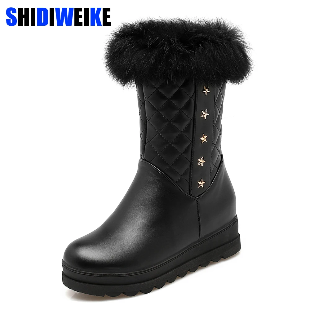 round toe calf high boots