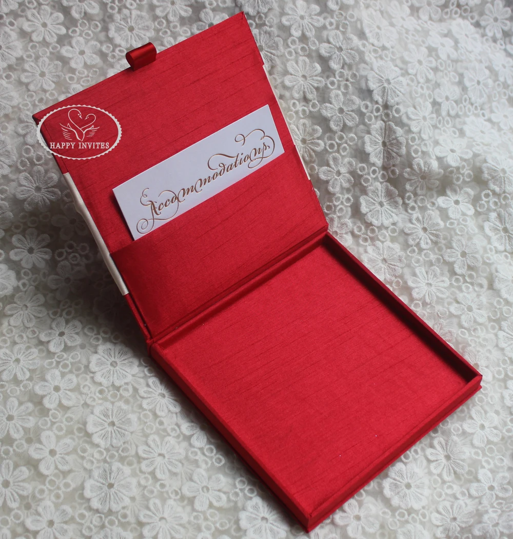 HI2019-03 Hot Sale Red Silk Box with Brooch   More colors available