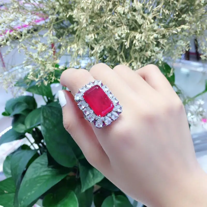 

Local focal Red rectangle water drop design fashion ring