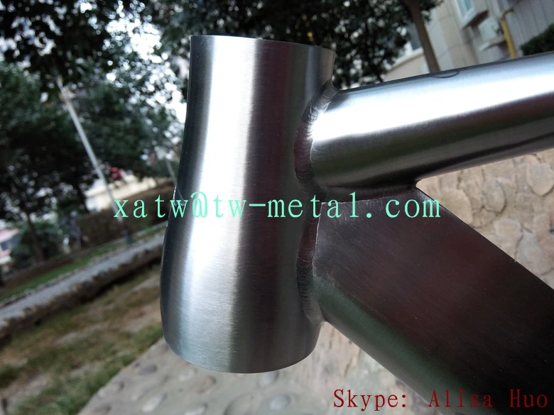 Sale new design!! titanium road bike frame with taper head tube 2 Sale new design!! titanium road bike frame with taper head tube 2