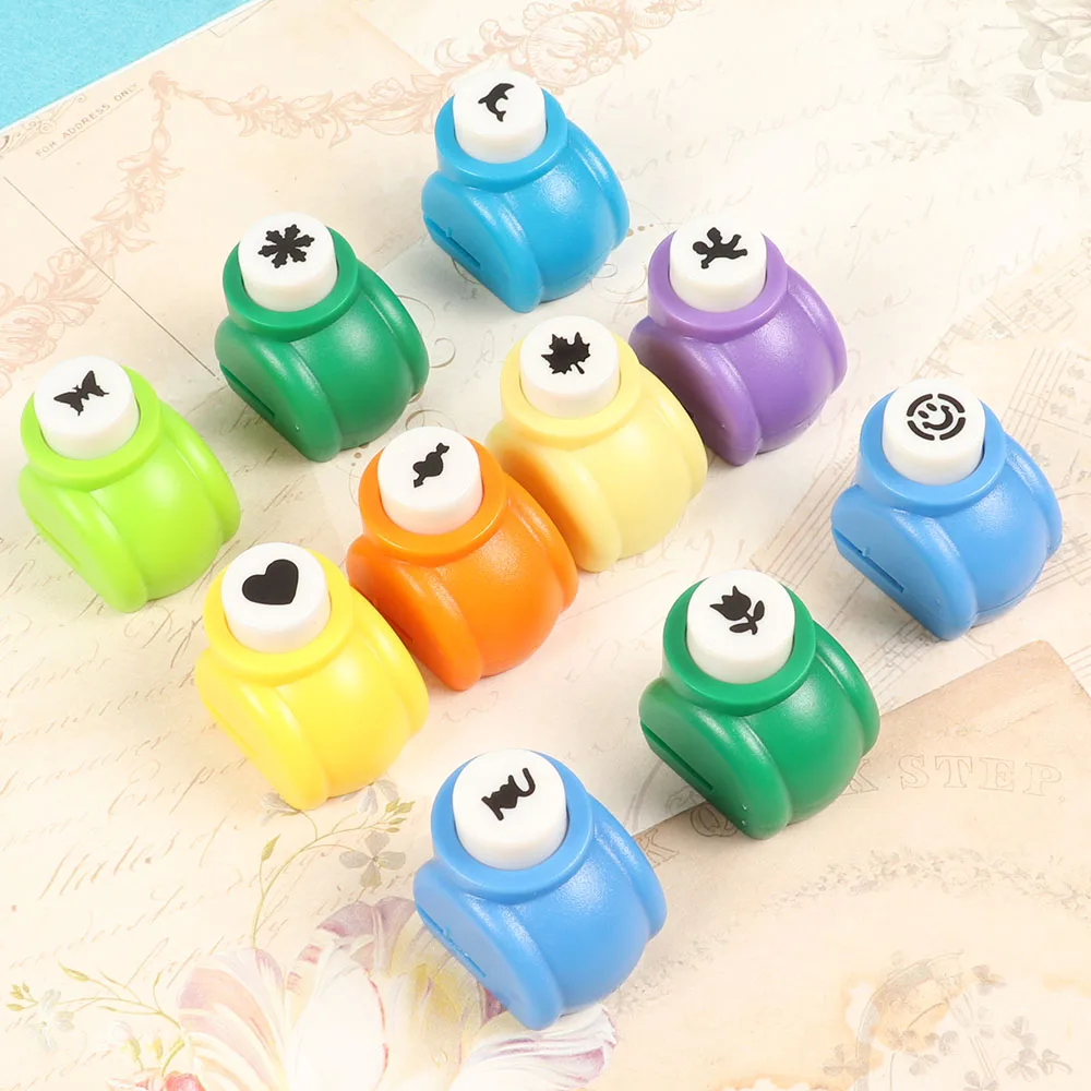 

Animal Flowers Leaves Heart Pattern Embossers Paper Hole Punch Embossing Device For Scrapbooking Card Child Kids DIY Crafts