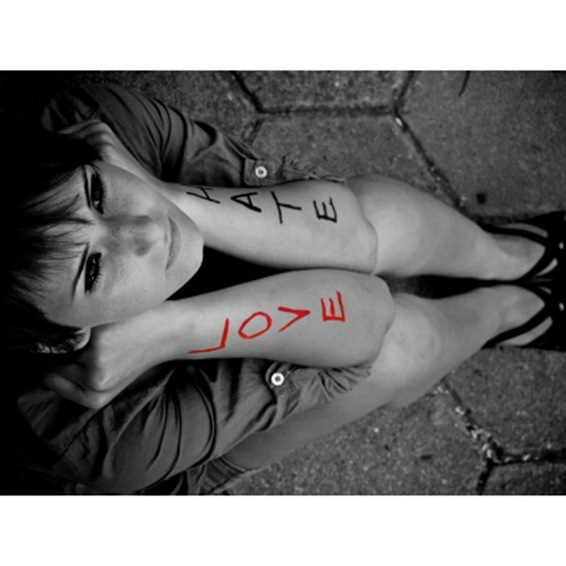love__hate-t2