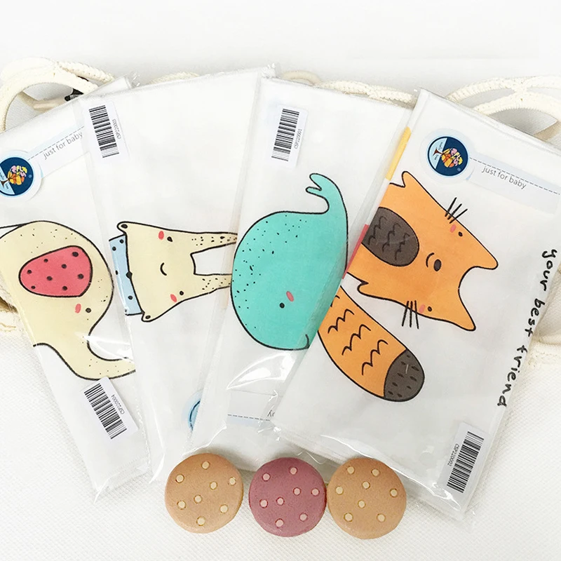 

H08 Baby supplies four layers of pure cotton gauze saliva towel cartoon plant activity printing baby feeding napkin handkerchief