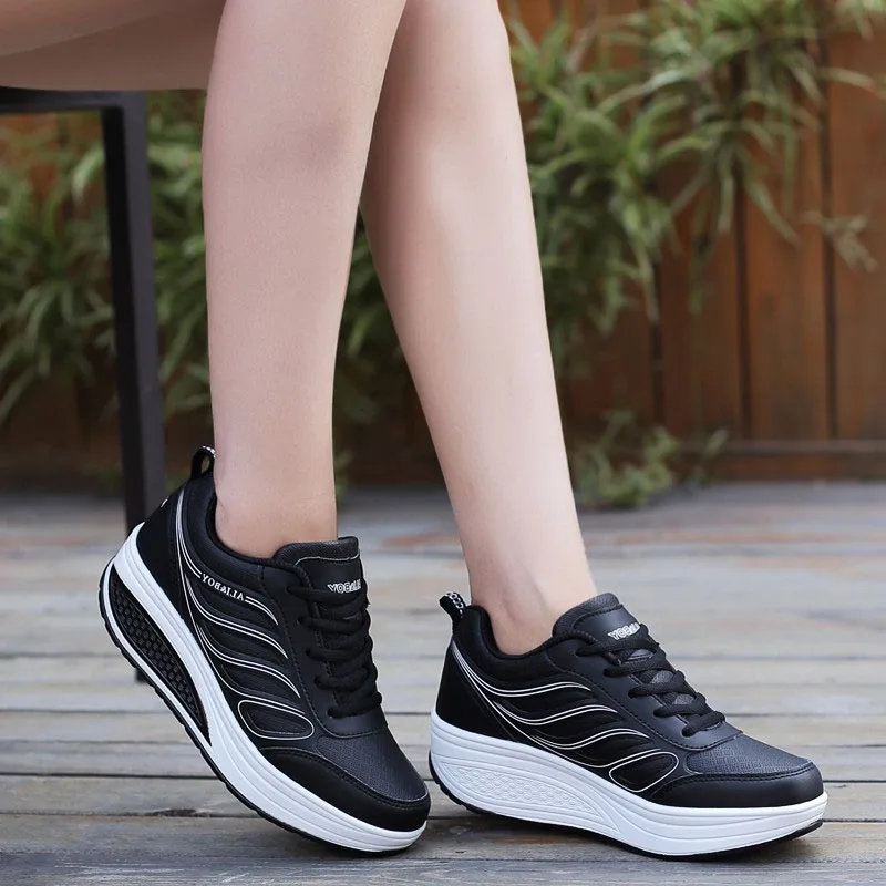 Billige VTOTA Designer Weiß Plattform Turnschuhe Casual Schuhe Frauen Tenis Feminino Frauen Keile Schuhe Schuhe Korb Femme trainer frauen