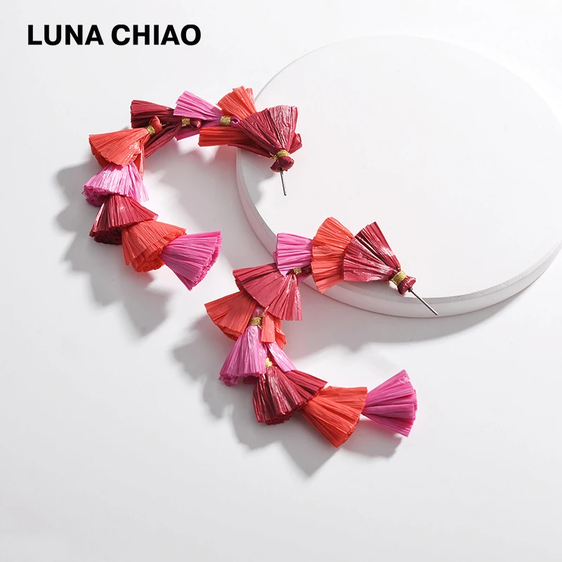 LUNA CHIAO,, осенние цвета, бордовый, черный, белый, натуральный цвет, рафия, кисточки, серьги-кольца для женщин