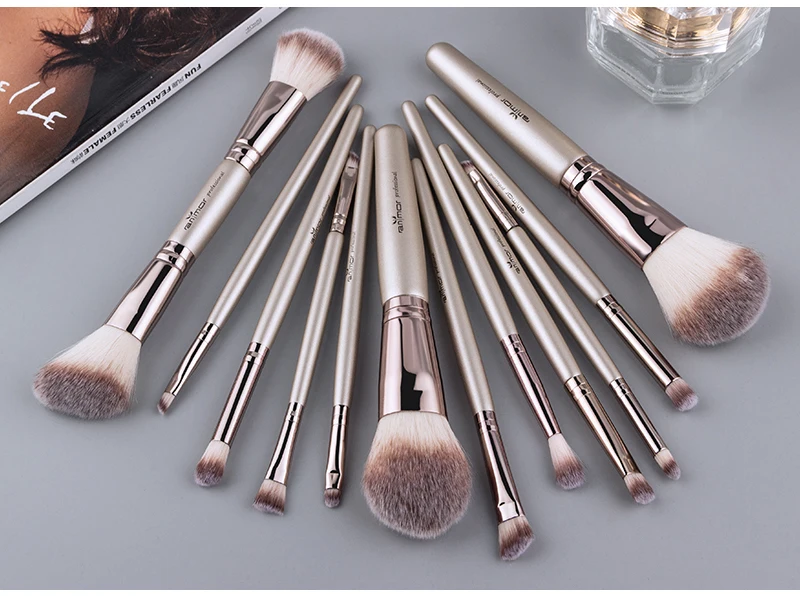 makeup brush (8)