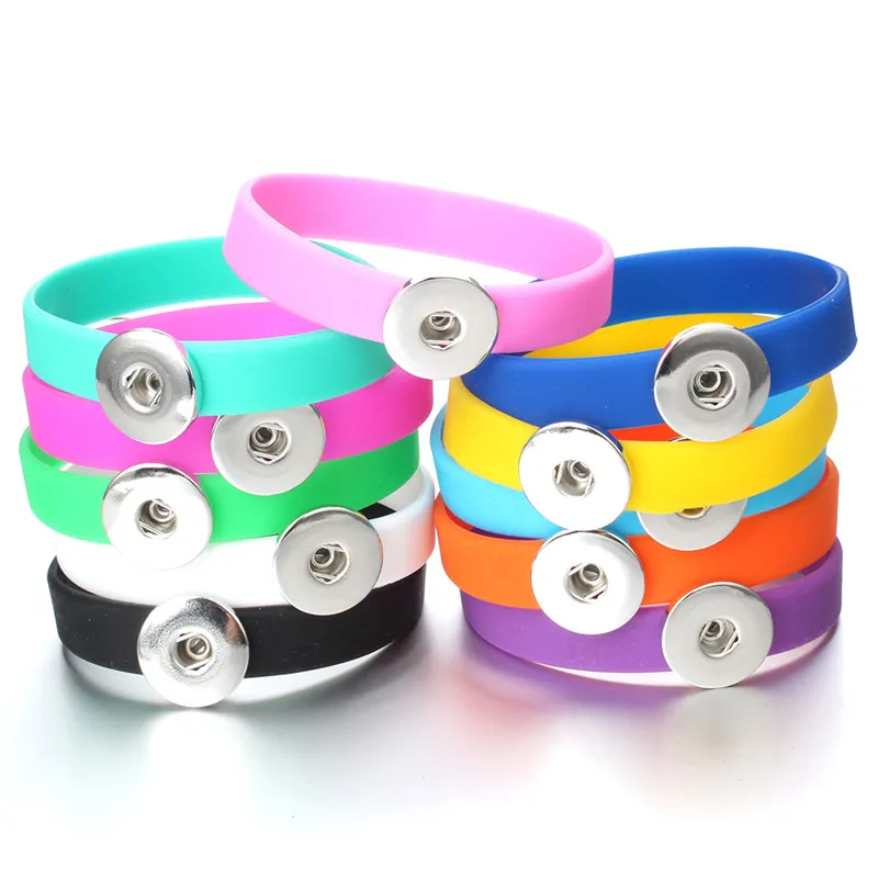 

12 Colors DIY Snap Bracelets Candy Colors Silicone Rubber Leather Snap Jewelry For Women Charm Button Bracelet Bangles ZE579