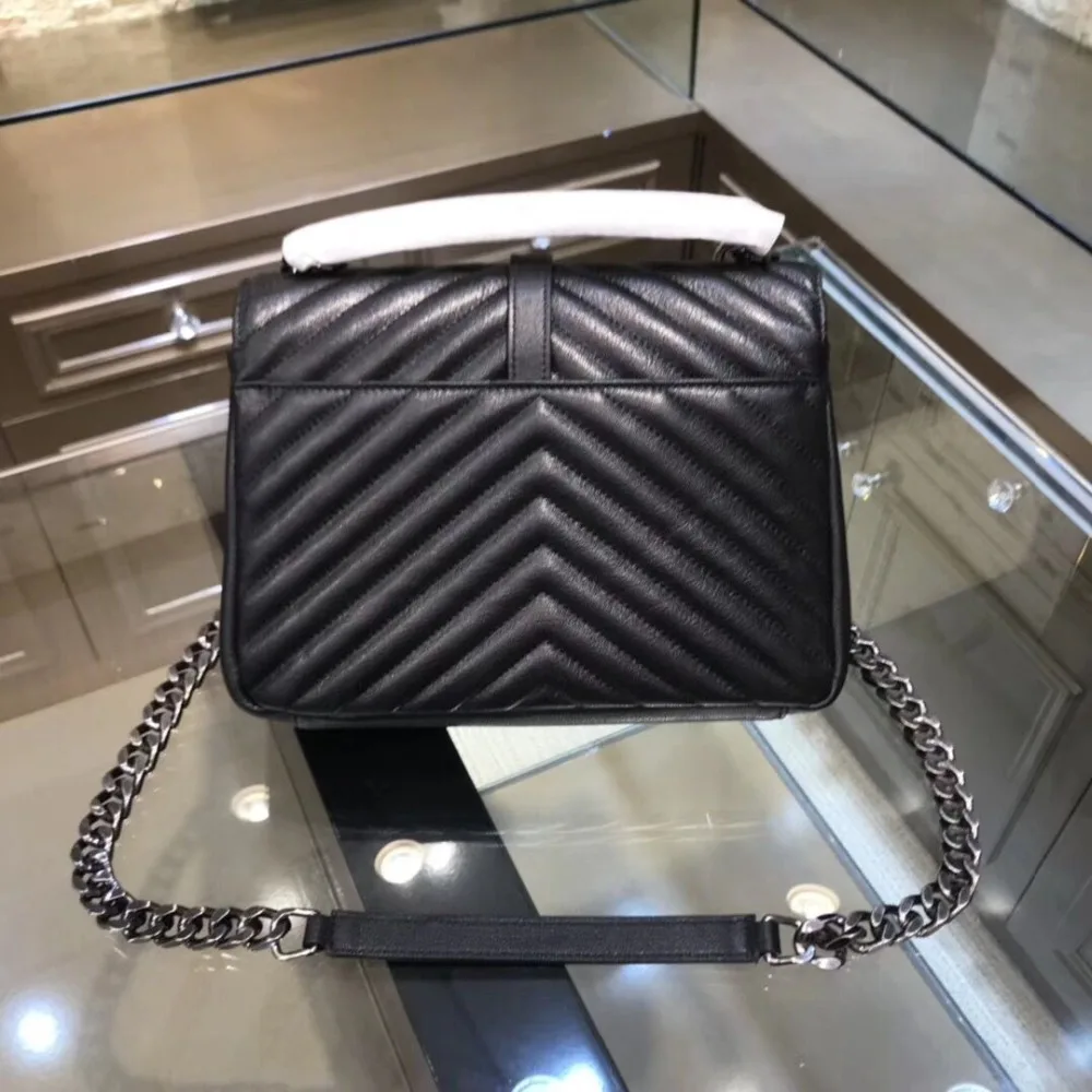 high quilted leather bag messenger bag lady famous luxury brand Genuine leather shoulder bags lock chain high quilted leather bag messenger bag lady famous luxury brand Genuine leather shoulder bags lock chain