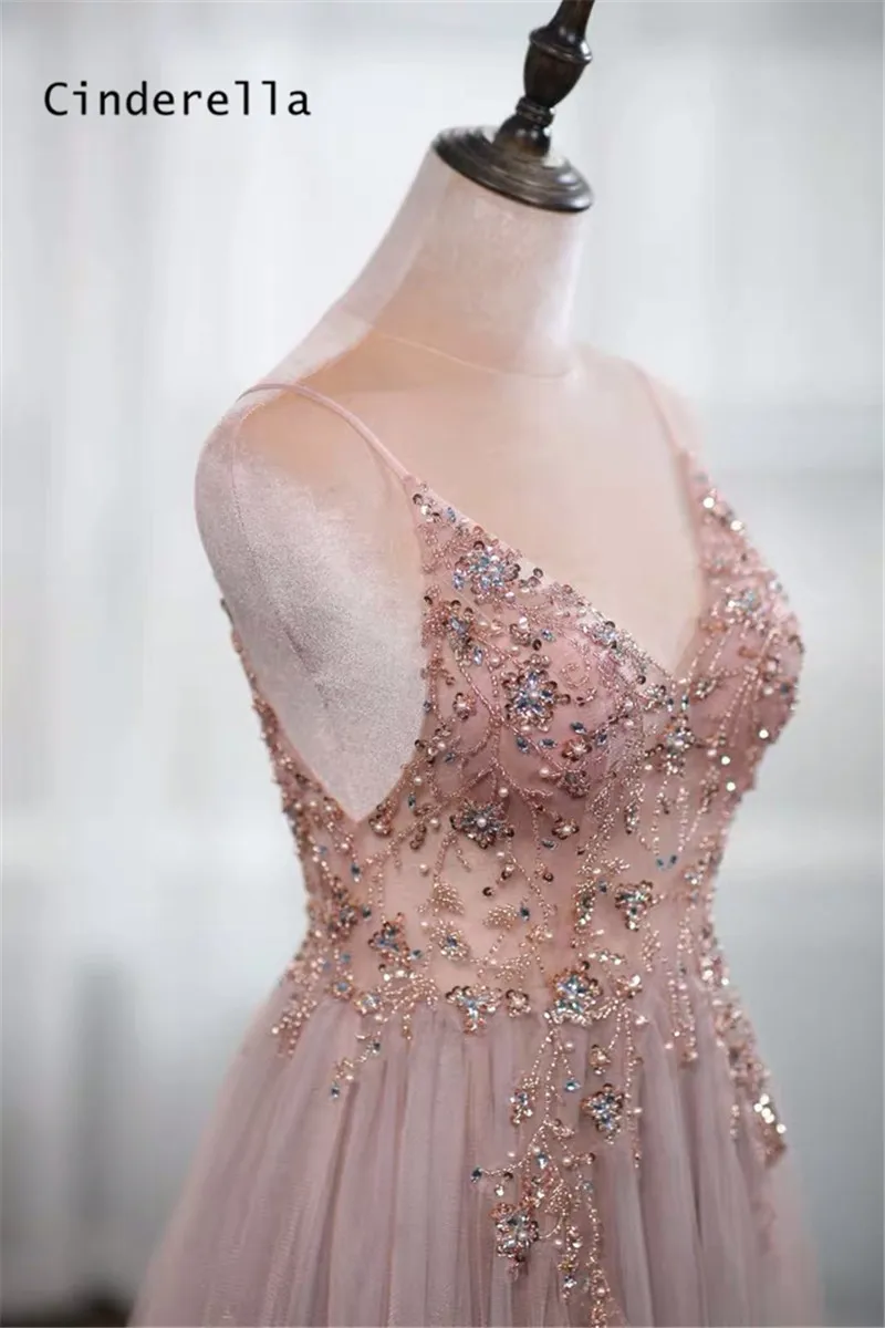 Cinderella-Champagne-V-Neck-Sleevless-Crystal-Beading-Soft-Tulle-Evening-Dresses-Prom-Party-Gowns-Evening-Dresses (3)