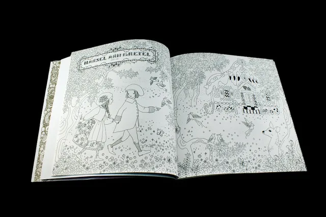 The Fairy Tale Colouring Book Secret Garden Style Coloring Relieve Stress Kill Time Graffiti Painting Drawing