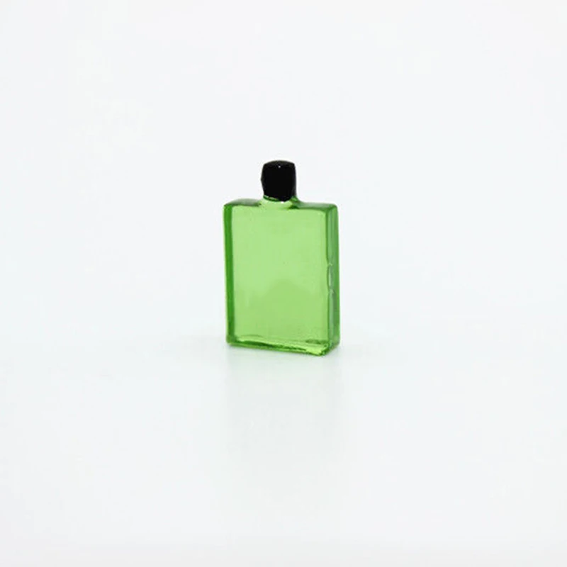 

4pcs/Set Perfume Bottle Resin Models Miniature For 1:12 Dollhouse Accessory Useful Reliable