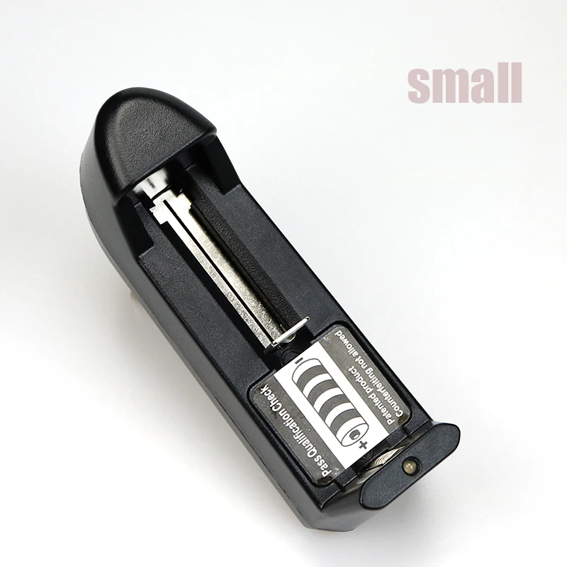 

Universal Battery Charger for 3.7V 18650 16340 14500 Li-ion Rechargeable Battery Single Slot Full Charger with light EU/US Plug