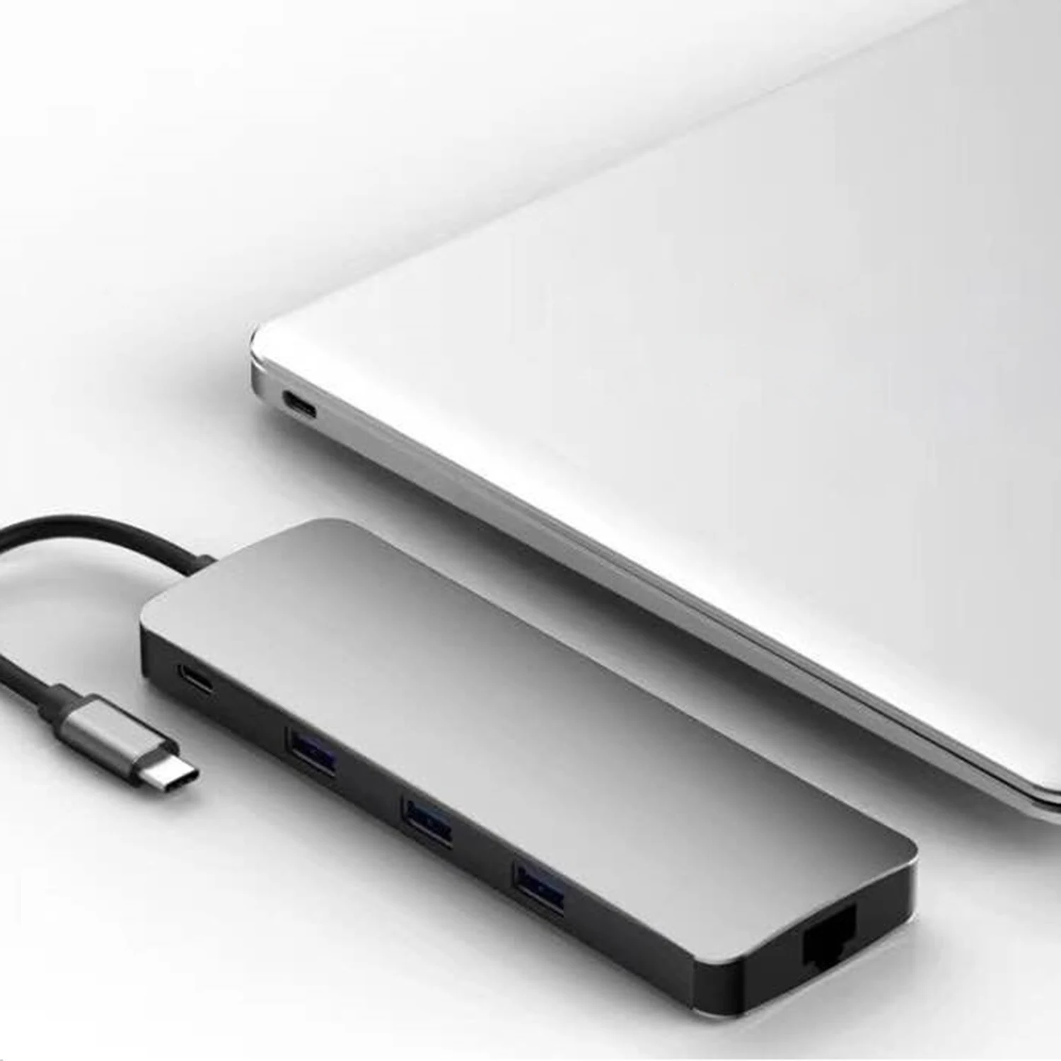 Тип-c-концентратор+ Hdmi+ Vga+ Rj45+ тип-c(зарядка+ передача данных)+ Sd/Tf Одновременное чтение 3,0 карт