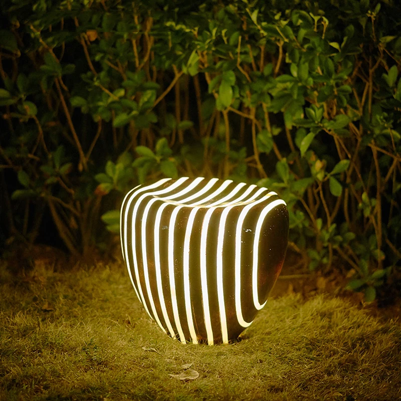 (WECUS) Creative landscape garden light, park imitation natural resin garden light, imitation stone lawn light
