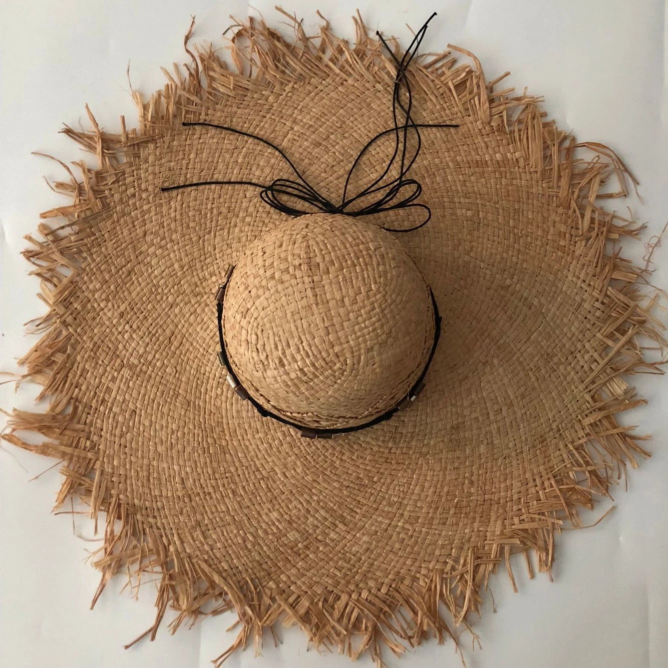 

ZJBECHAHMU Fashion Solid Vintage Straw Jewelry Accessories Sun Hats Summer Caps Shaded beach folding Straw hats 2019 Ne fedoras