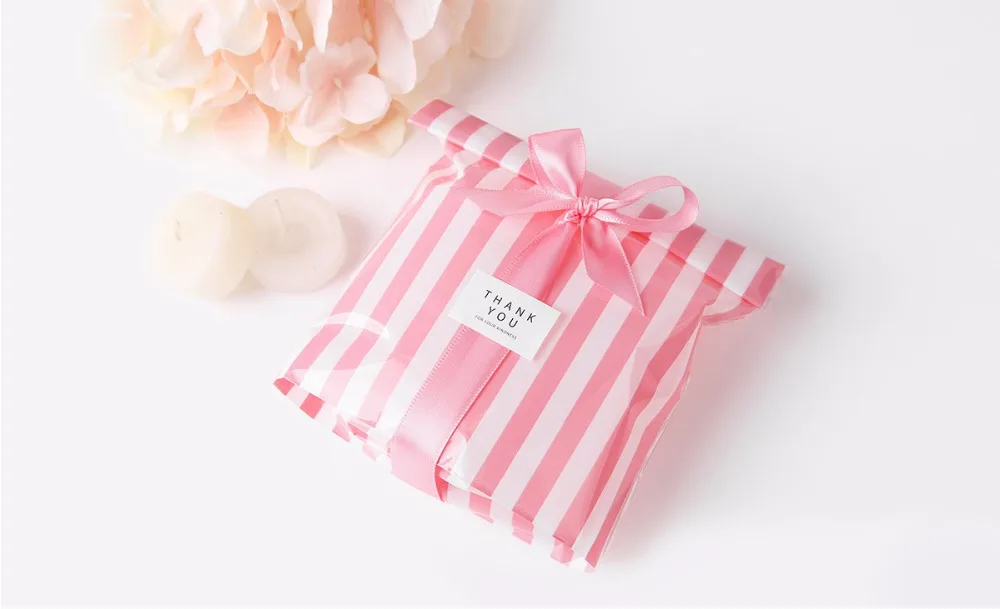 4480783723_261812805