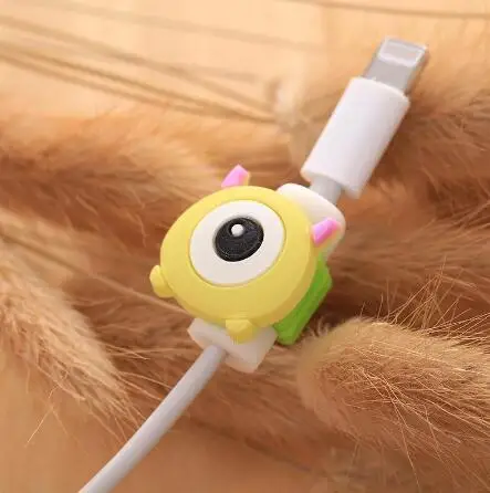 Милый мультфильм кабель протектор линии передачи данных шнур протектор Защитный чехол намотки кабеля крышка для iPhone зарядка через usb кабель 25 стилей - Цвет: Single eye