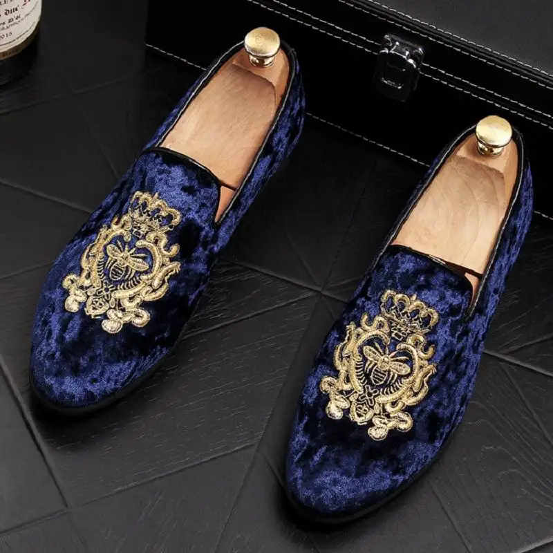 

ERRFC 2018 New Fashion Forward Men Blue Loafer Shoes Designer Flock Emboridered Trending Causal Shoes For Man Black Zapatos