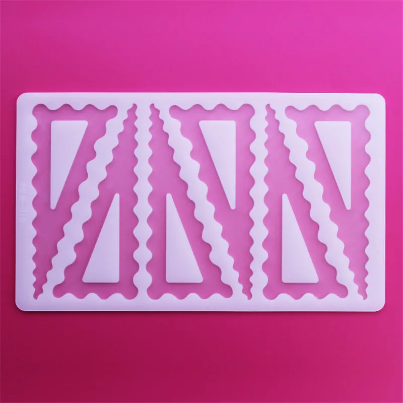 Bakeware Tool Hollow Triangle Shape Cake Topper Sides Stencils Bakery Tool Silicone Cake Mold Chocolate Mould Cake Decorations