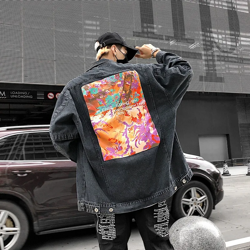 

High Street Graffiti Printed Back Mens Oversized Denim Jackets Distressed Jeans Jackets Hip Hop Spring Autumn Coat for Male L271