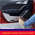 마쓰다 3 axela 2017 스테인레스 스틸 4 pcs 장식 문 안티 킥 패널 장식 자동차 스티커 액세서리에 대 한 높은 품질-에서크로뮴 스타일링부터 자동차 및 오토바이 의