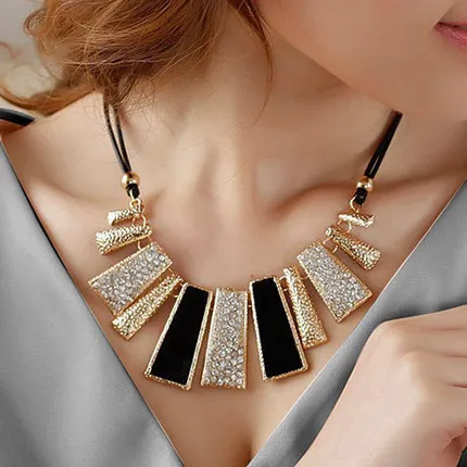 Collier Femme новые модные ожерелья и подвески веревка из полиуретановой кожи геометрические массивные чокер для женщин Женские аксессуары ювелирные изделия